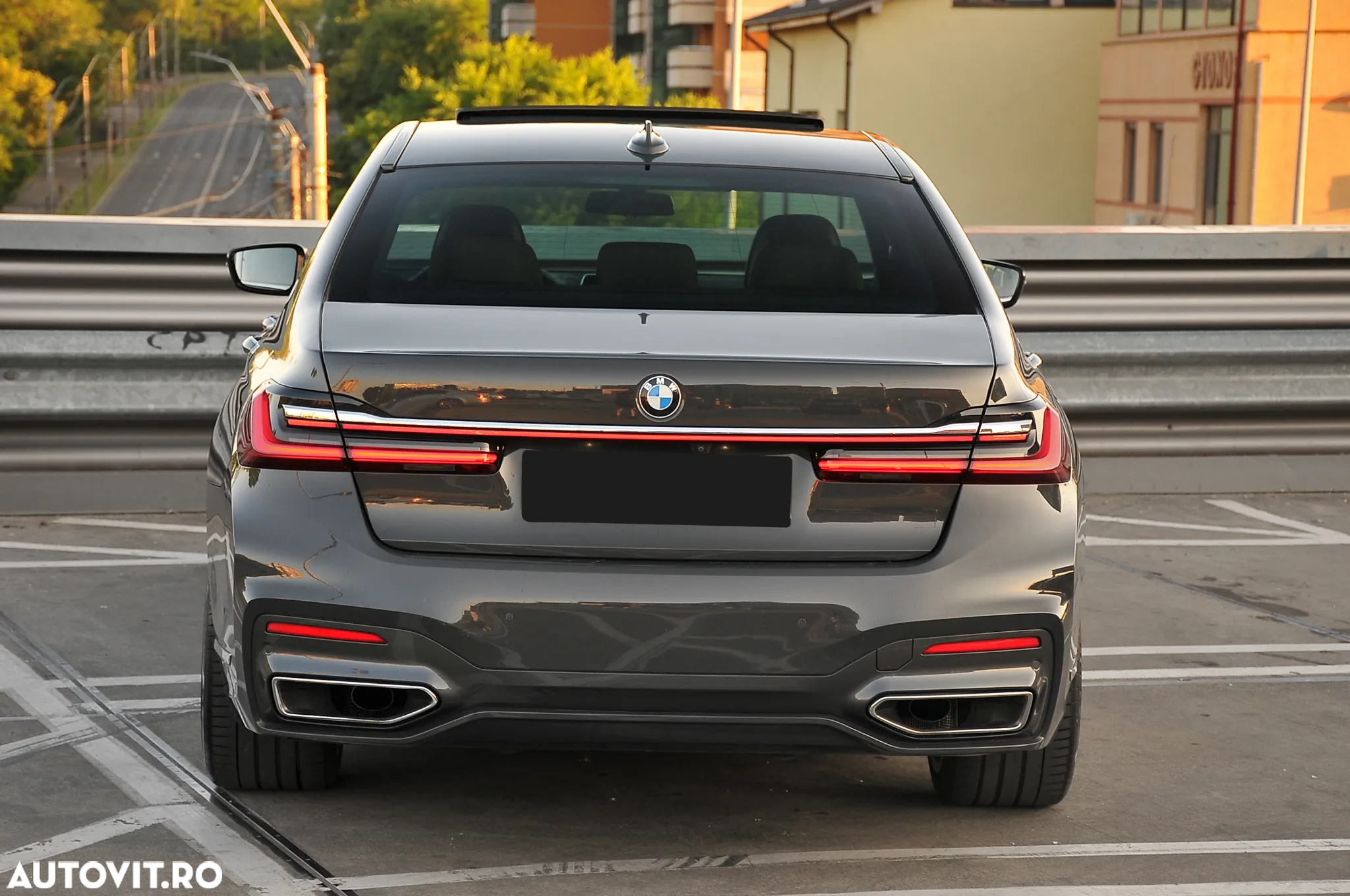 BMW Seria 7 730d - 12