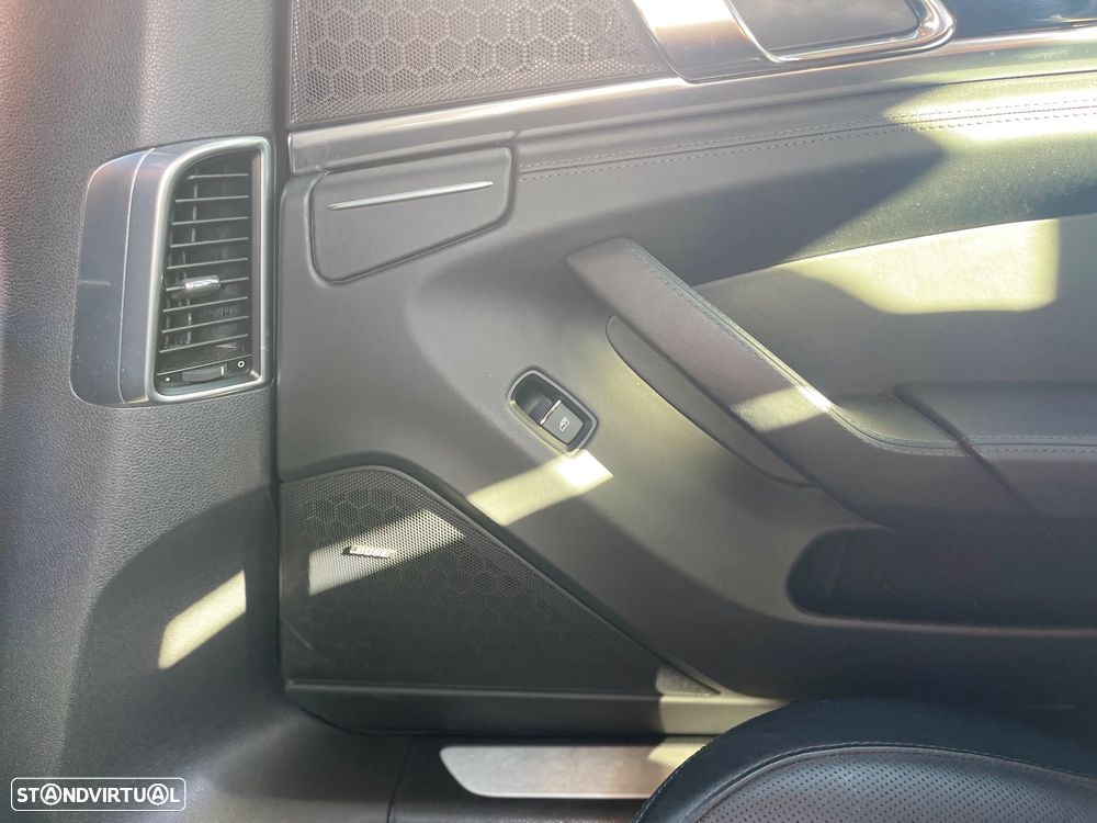 Porsche Panamera S E-Hybrid - 42