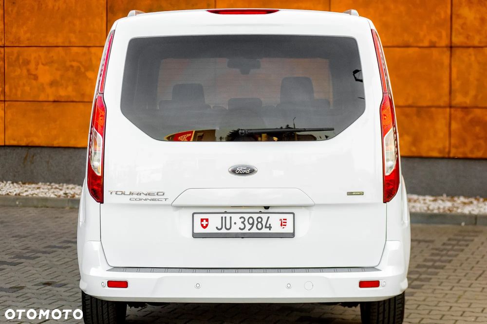 Ford Tourneo Connect Grand - 14