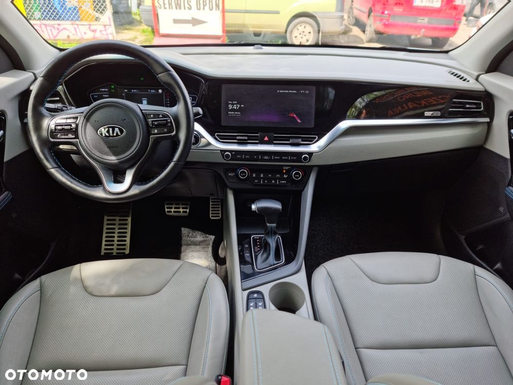 Kia Niro - 11