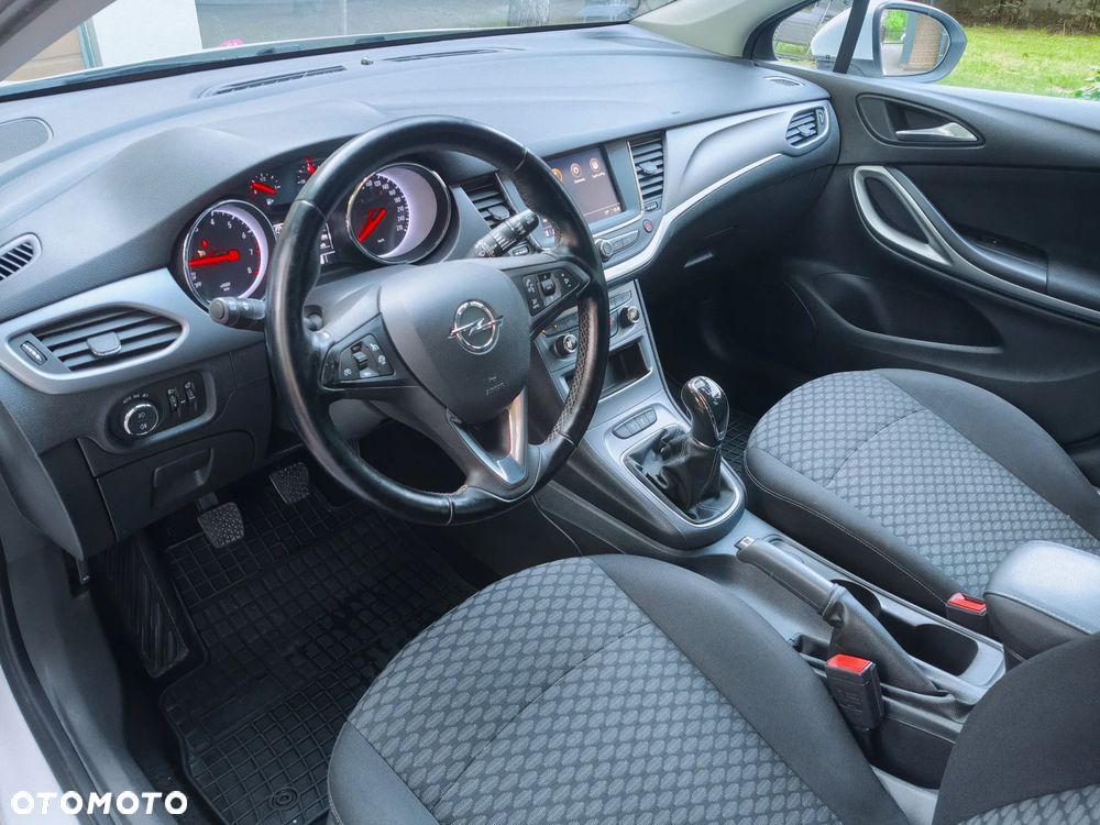 Opel Astra 1.2 T Edition S&S - 13