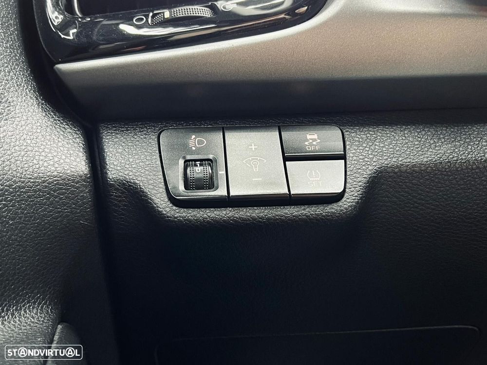 Kia Rio 1.2 CVVT LX - 34