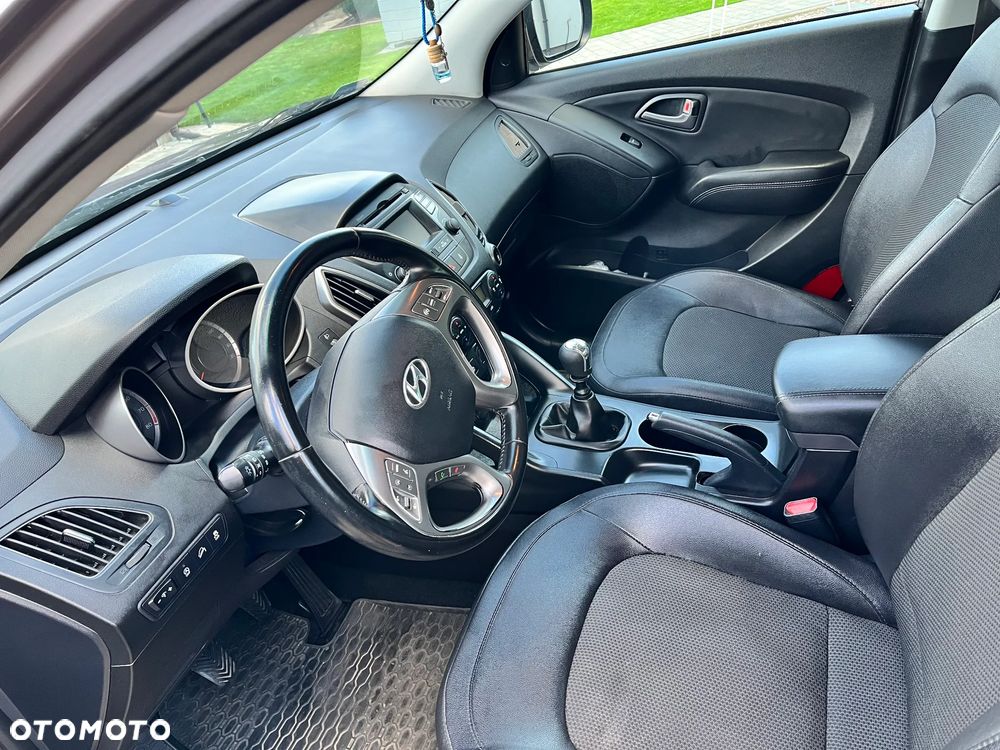 Hyundai ix35 1.6 2WD blue Style - 13