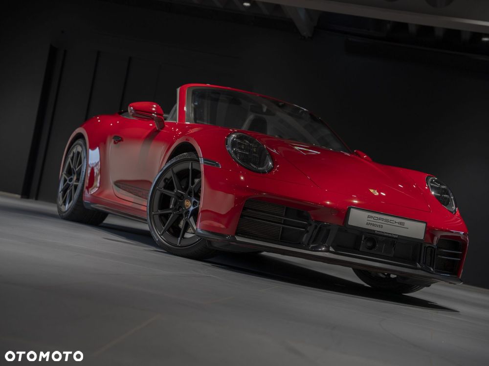 Porsche 911 Carrera - 10