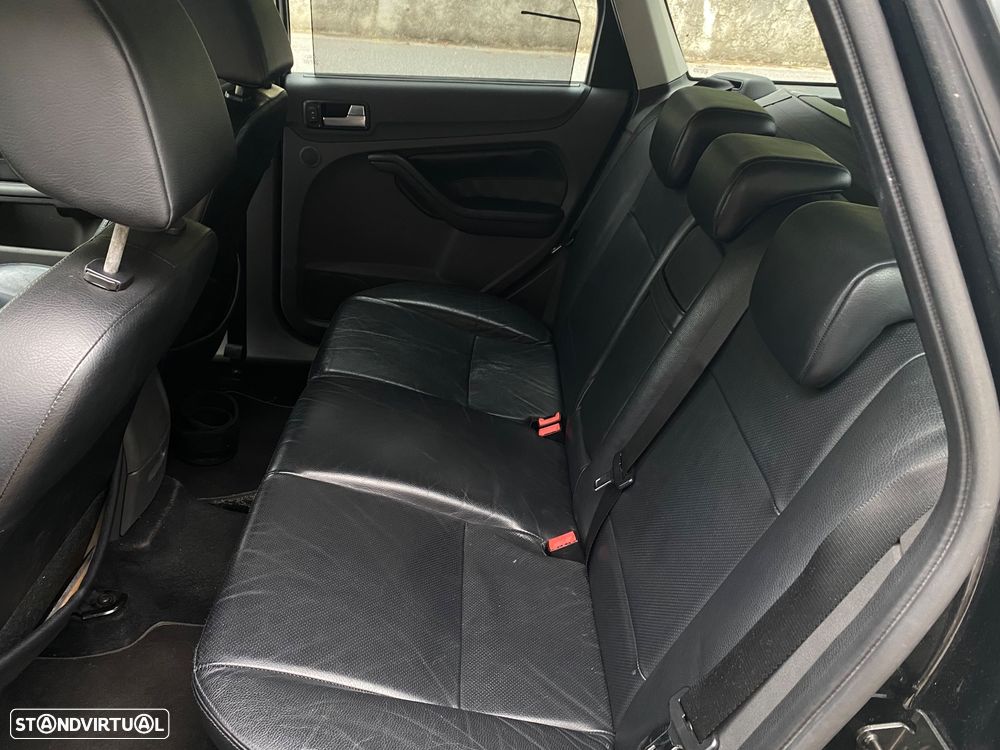 Ford Focus SW 2.0 TDCi Titanium - 9