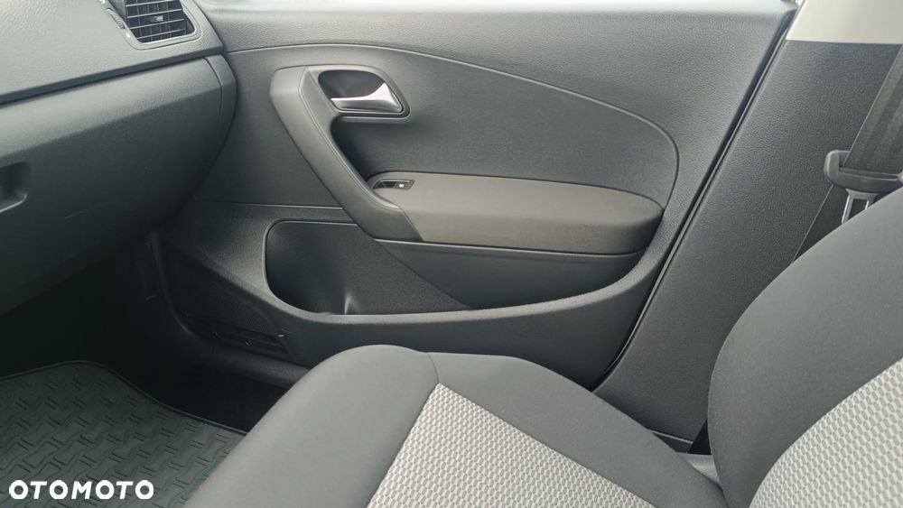 Volkswagen Polo 1.2 TSI Highline - 14