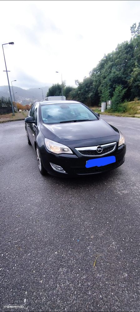 Opel Astra - 1