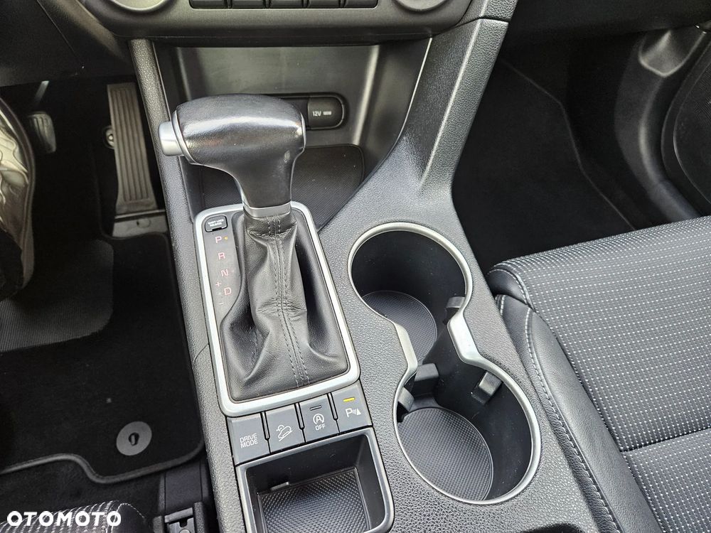 Kia Sportage - 10