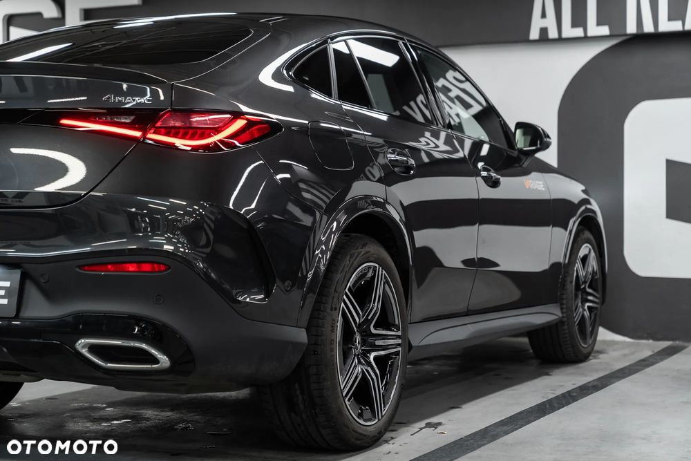 Mercedes-Benz GLC - 16