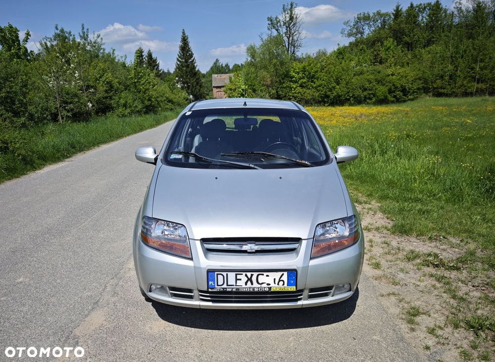 Chevrolet Kalos - 2