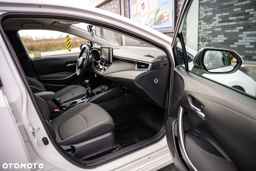 Toyota Corolla 1.6 Comfort - 26