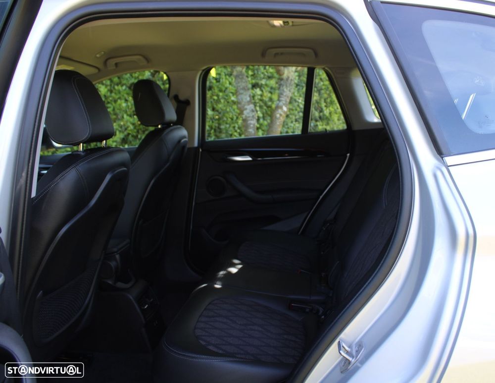 BMW X1 25 e xDrive Line Sport - 13