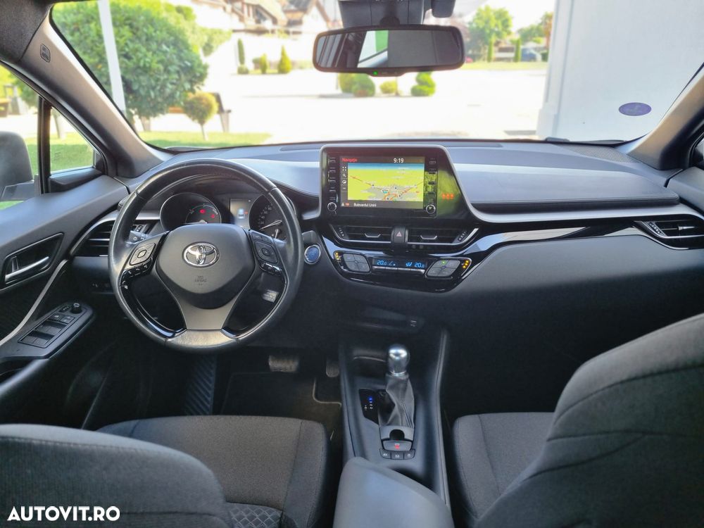 Toyota C-HR 2.0 HSD 184 CP 4x2 CVT Style - 6