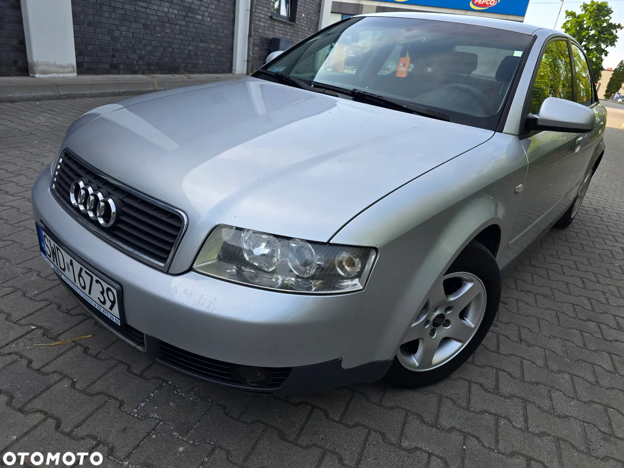 Audi A4 1.6 - 23