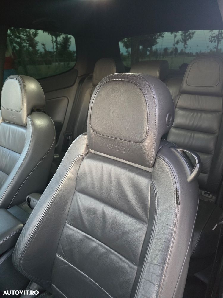 Volkswagen Golf 2.0FSI GTI DSG - 12