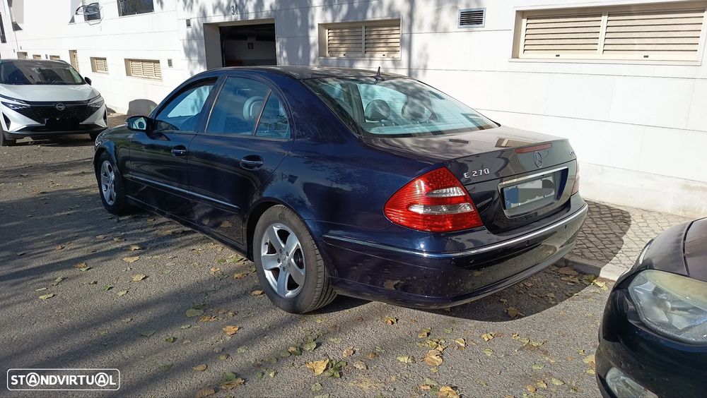 Mercedes-Benz E 270 - 4