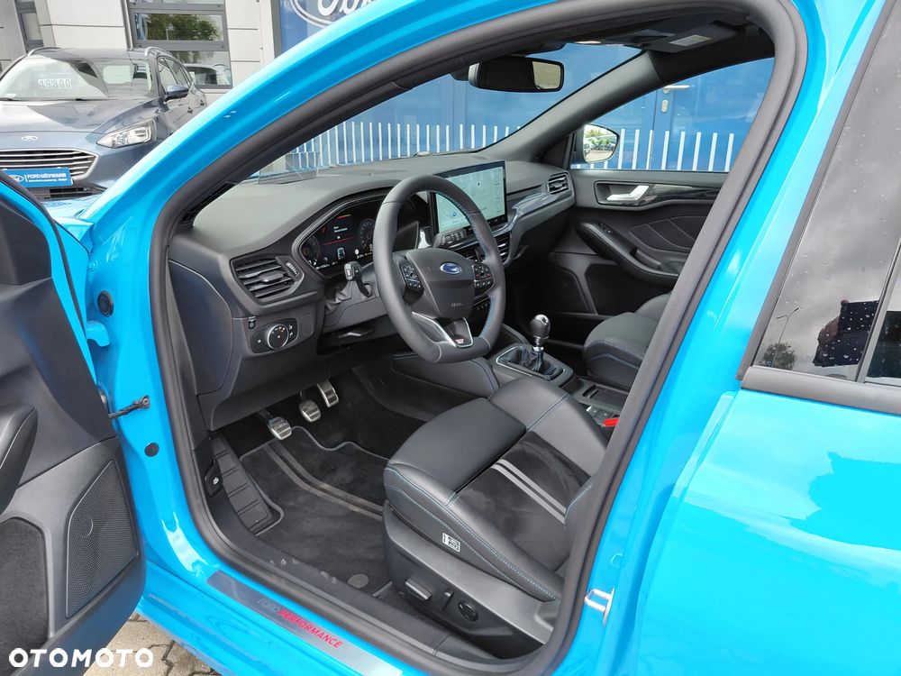 Ford Focus 2.3 EcoBoost ST X Edition - 13