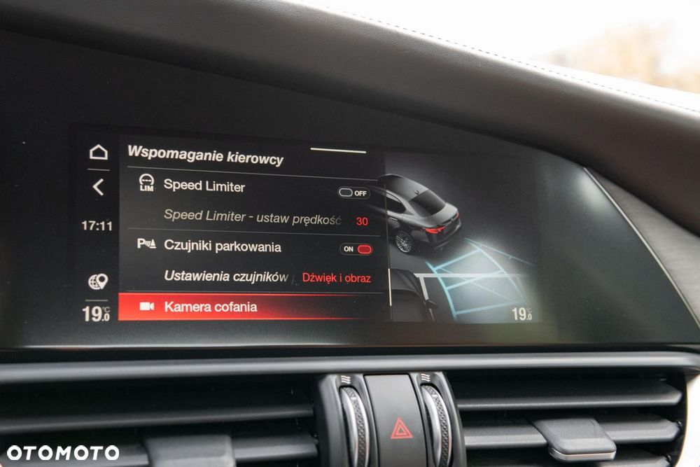 Alfa Romeo Giulia 2.0 Turbo Veloce Q4 - 29