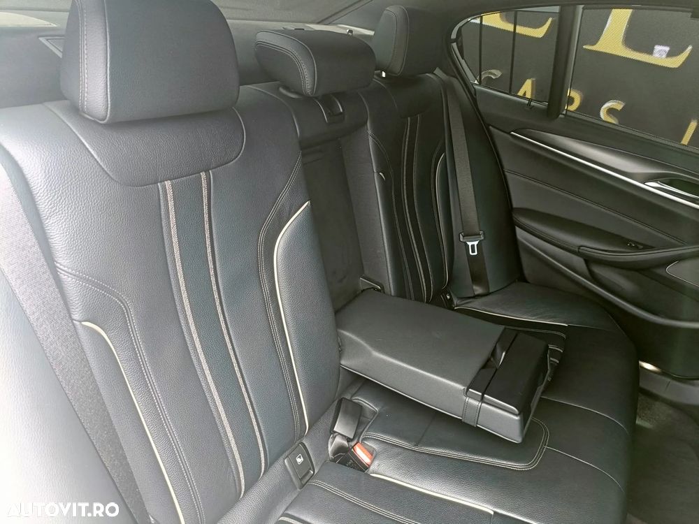 BMW Seria 5 530d xDrive Aut. M Sport Edition - 8