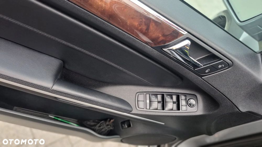 Mercedes-Benz ML 350 4-Matic - 16