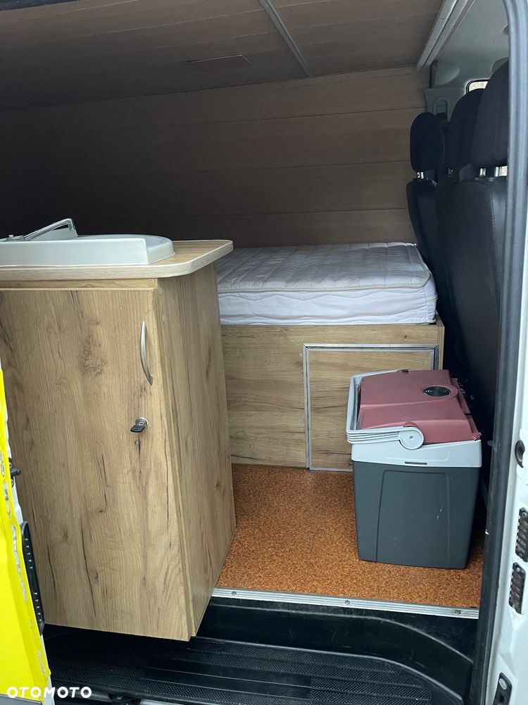 Mercedes-Benz Vito - 7