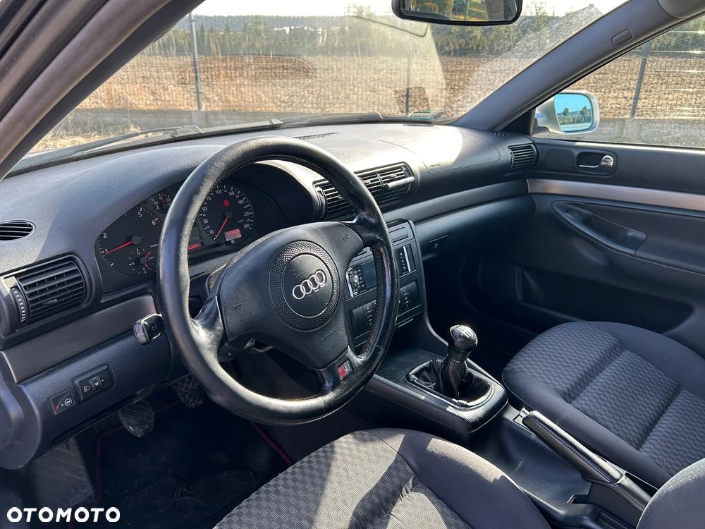 Audi A4 Avant - 7