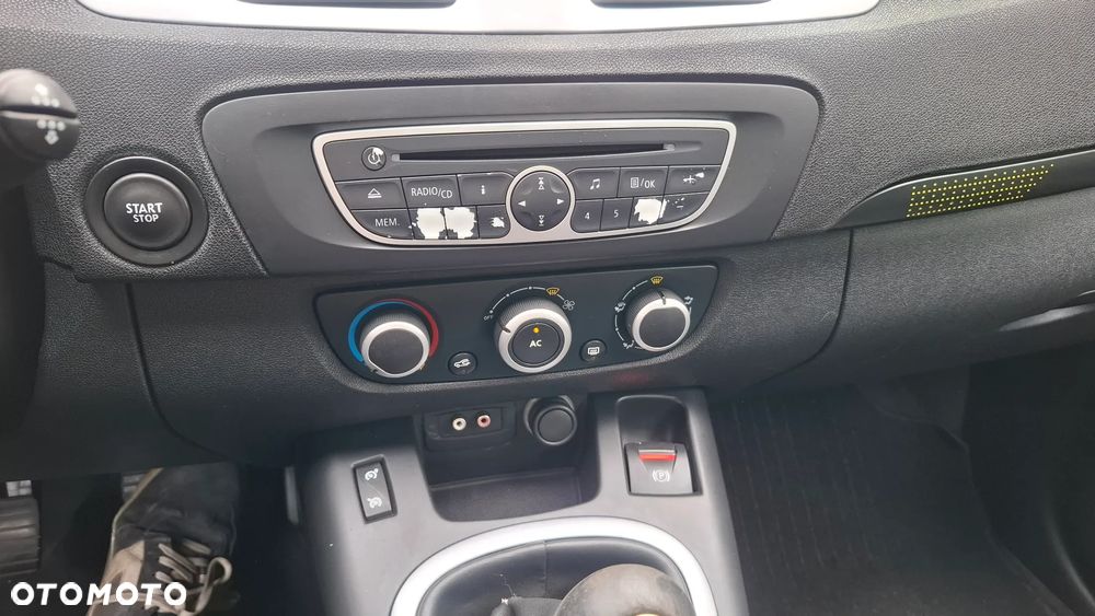 Renault Scenic 1.6 16V 110 Expression - 16