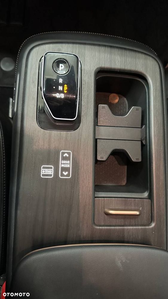 Nissan Ariya 63kWh Engage - 13