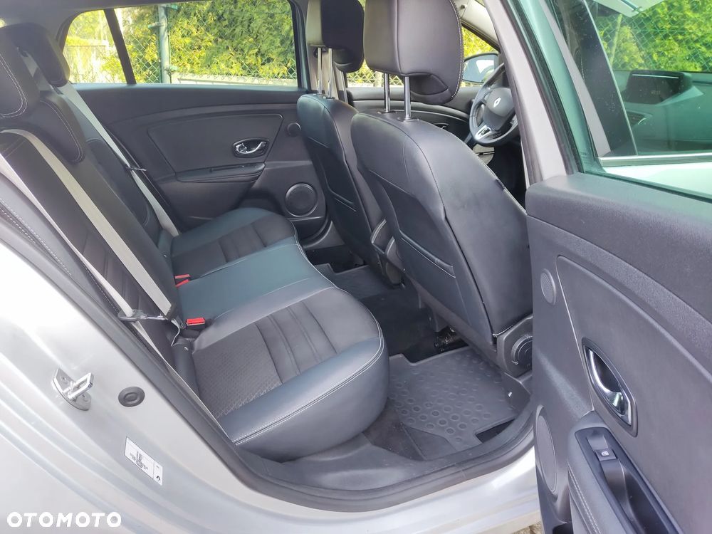 Renault Megane 1.6 dCi Energy Bose EU6 - 16