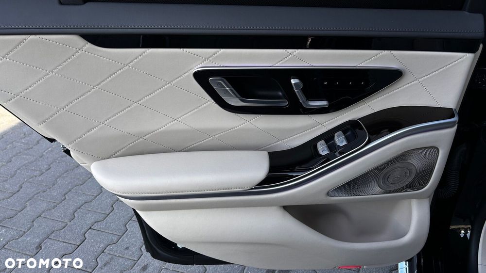 Mercedes-Benz Klasa S 500 4-Matic AMG Line 9G-TRONIC - 28