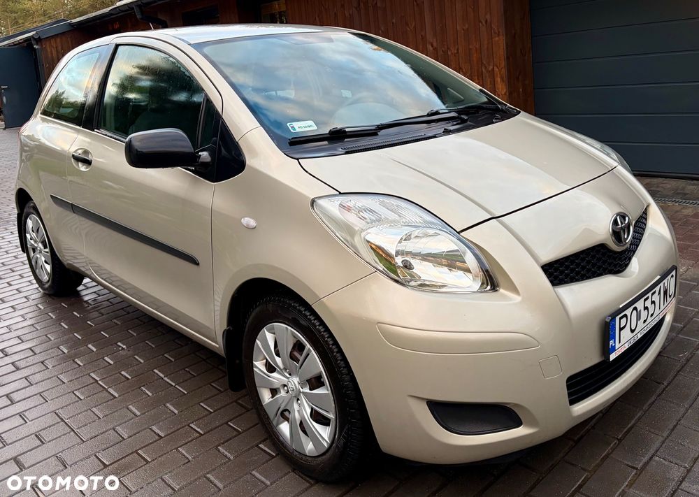 Toyota Yaris 1.33 Luna - 4