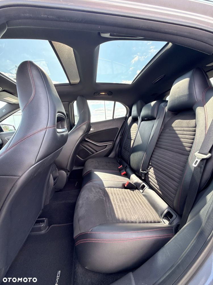 Mercedes-Benz GLA 200 7G-DCT AMG Line - 11