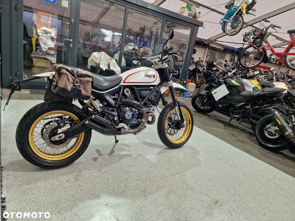 Ducati Scrambler - 16