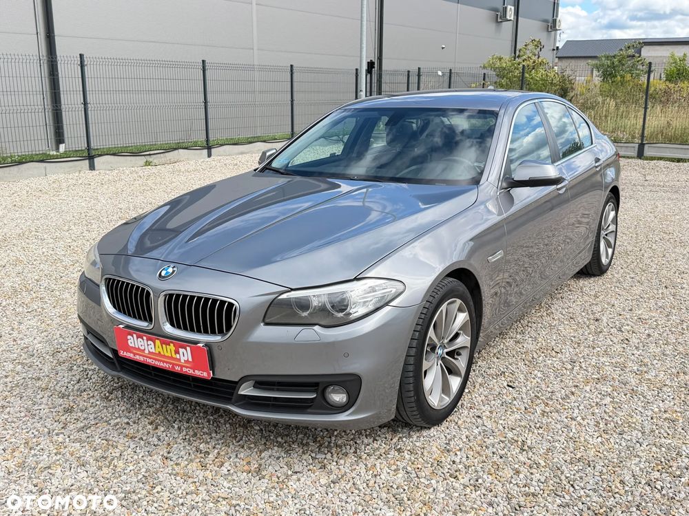 BMW Seria 5 520d xDrive Sport Line - 2