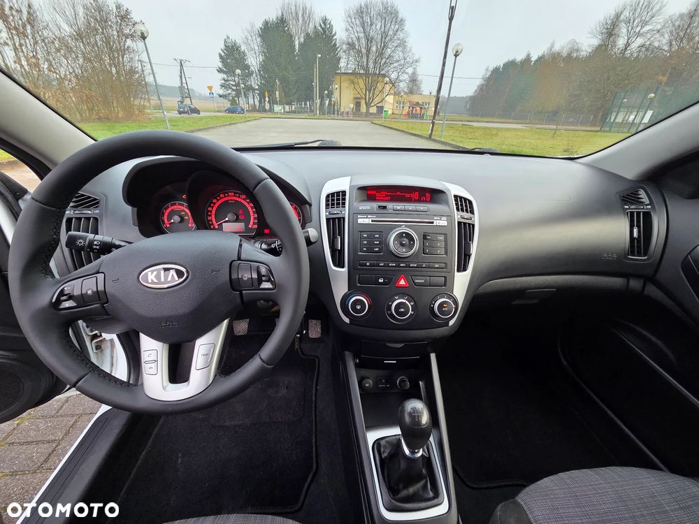 Kia ProCeed 1.4 CVVT Edition 7 - 10