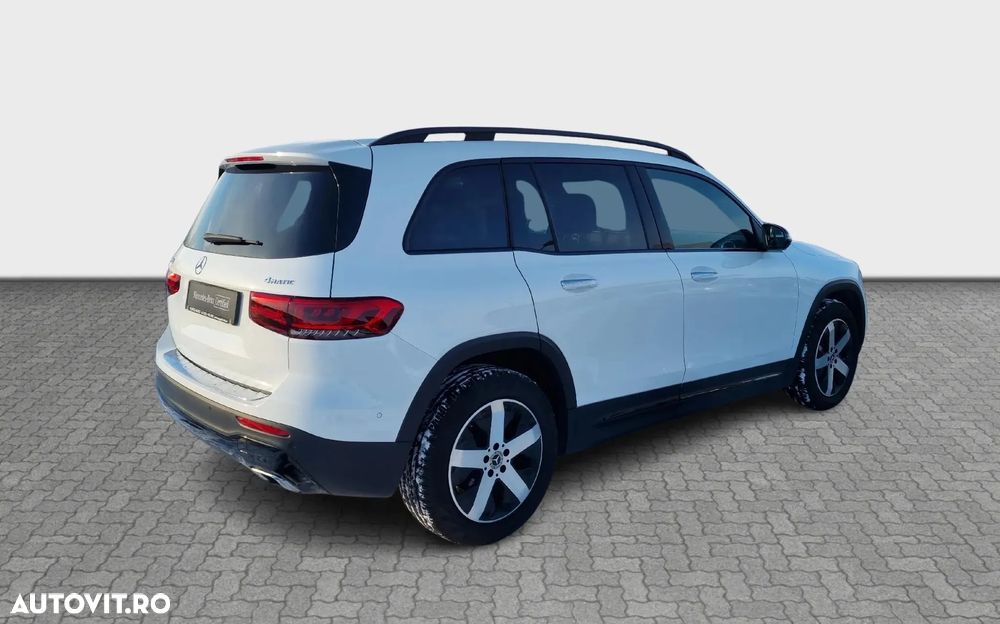 Mercedes-Benz GLB 200 7G-DCT - 3