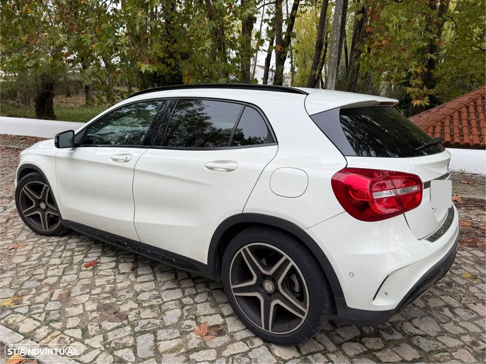 Mercedes-Benz GLA 200 (CDI) d 7G-DCT AMG Line - 1