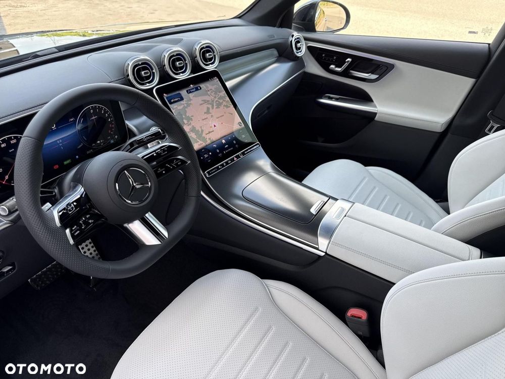 Mercedes-Benz GLC - 10