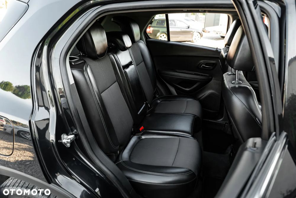 Chevrolet Trax 1.4T AWD LT+ - 23