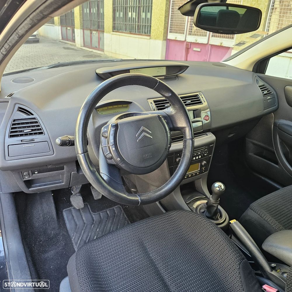 Citroën C4 Coupé 1.6 HDi 110 VTR - 20