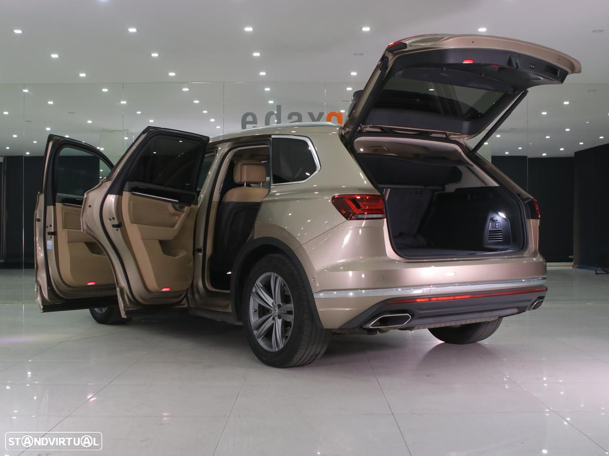 VW Touareg 3.0 TDI V6 Elegance Plus - 5