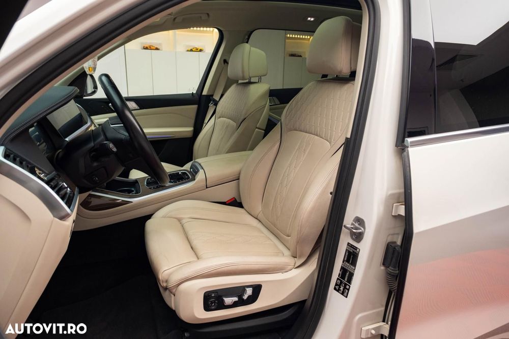 BMW X7 xDrive40d MHEV - 13