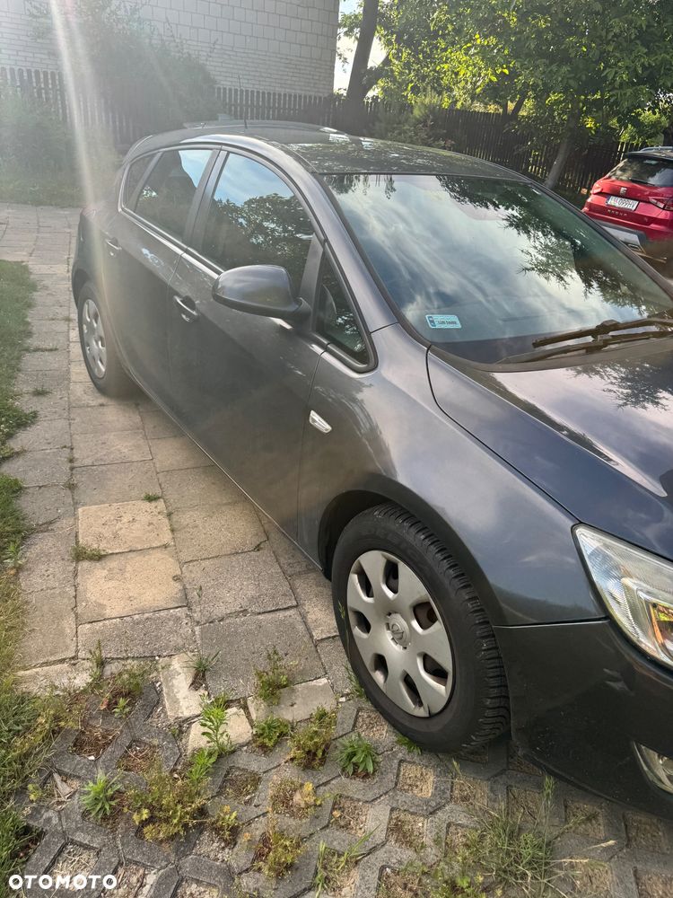 Opel Astra 1.4 Turbo - 2