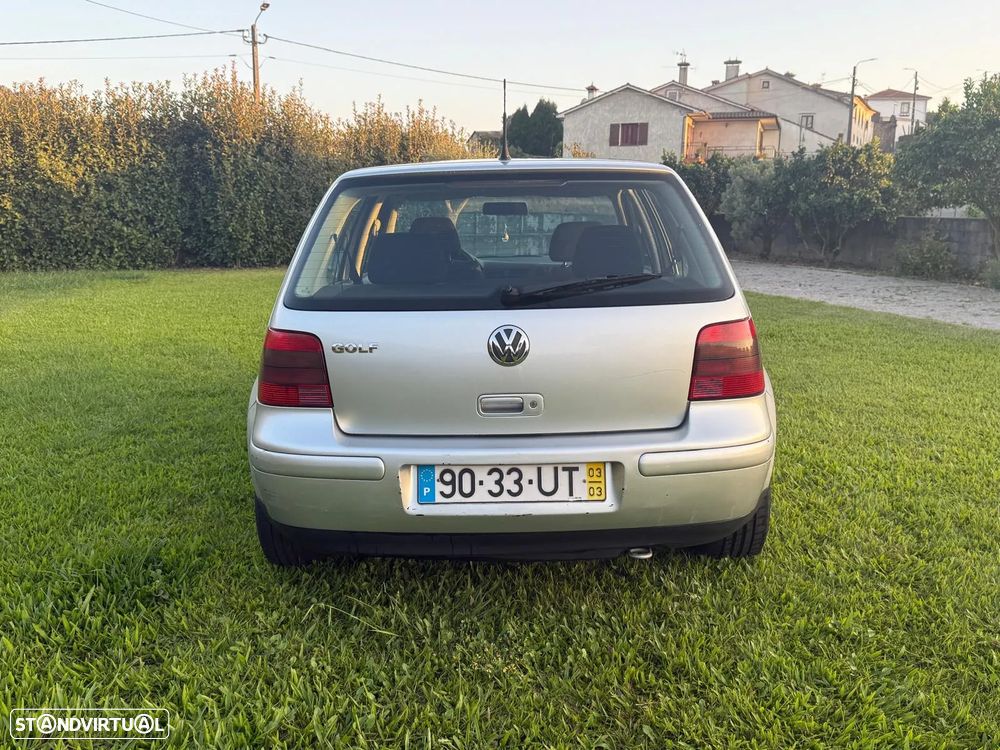 VW Golf 1.4i Confortline - 6
