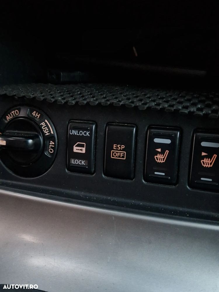 Nissan Pathfinder 2.5 dCi Aut. Premium - 10