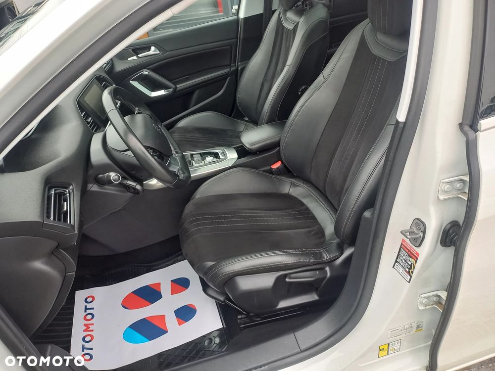 Peugeot 308 BlueHDi 150 EAT6 Stop & Start Allure - 16