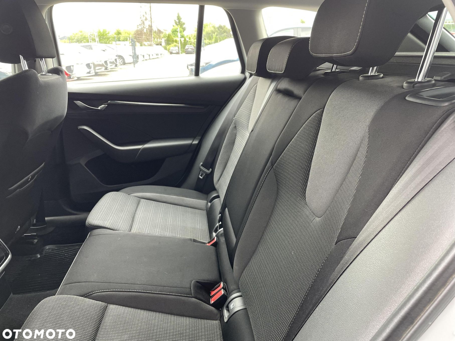 Skoda Octavia 1.5 TSI ACT Ambition - 16