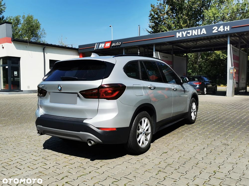 BMW X1 xDrive18d - 5