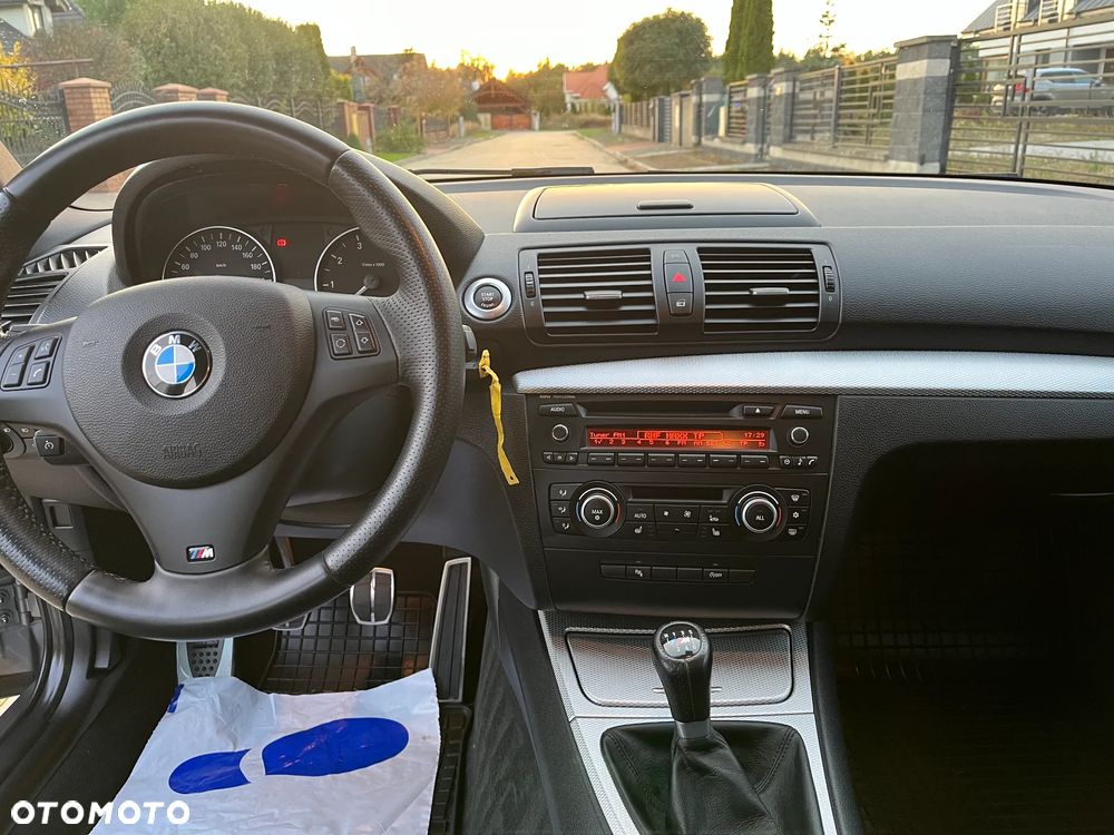 BMW Seria 1 118i - 19