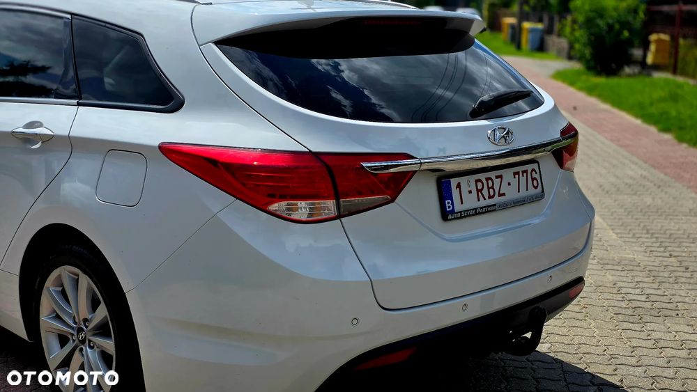 Hyundai i40 Kombi 1.7 CRDi Premium - 13